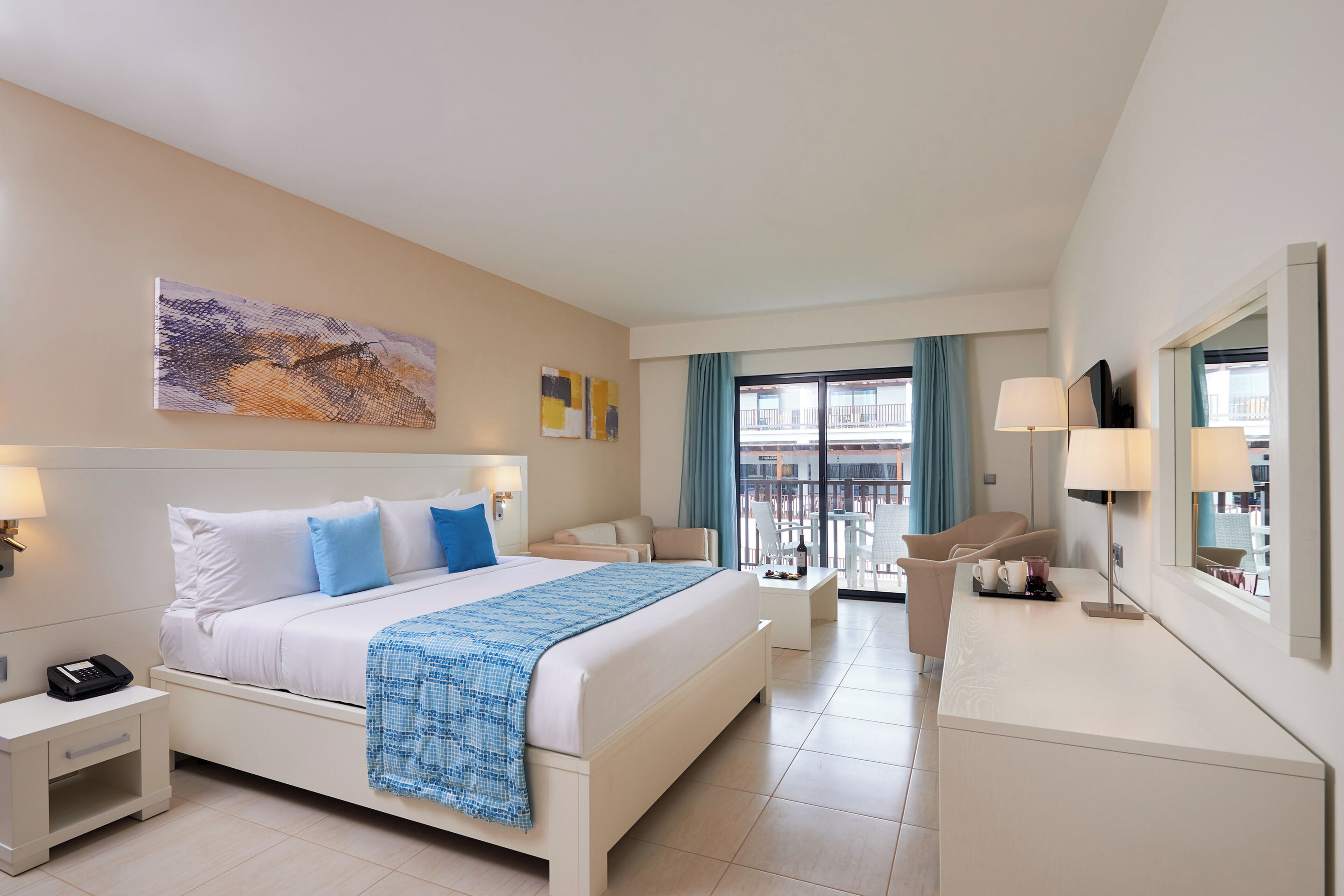 Melia Room | Minibar, coffre-fort, rideaux d’obscurcissement