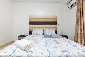 3 bedrooms, iron/ironing board, free WiFi, bed sheets - Comfort Family 3 Bedrooms | Swimming pool & Fiber & Parking (Agadir)