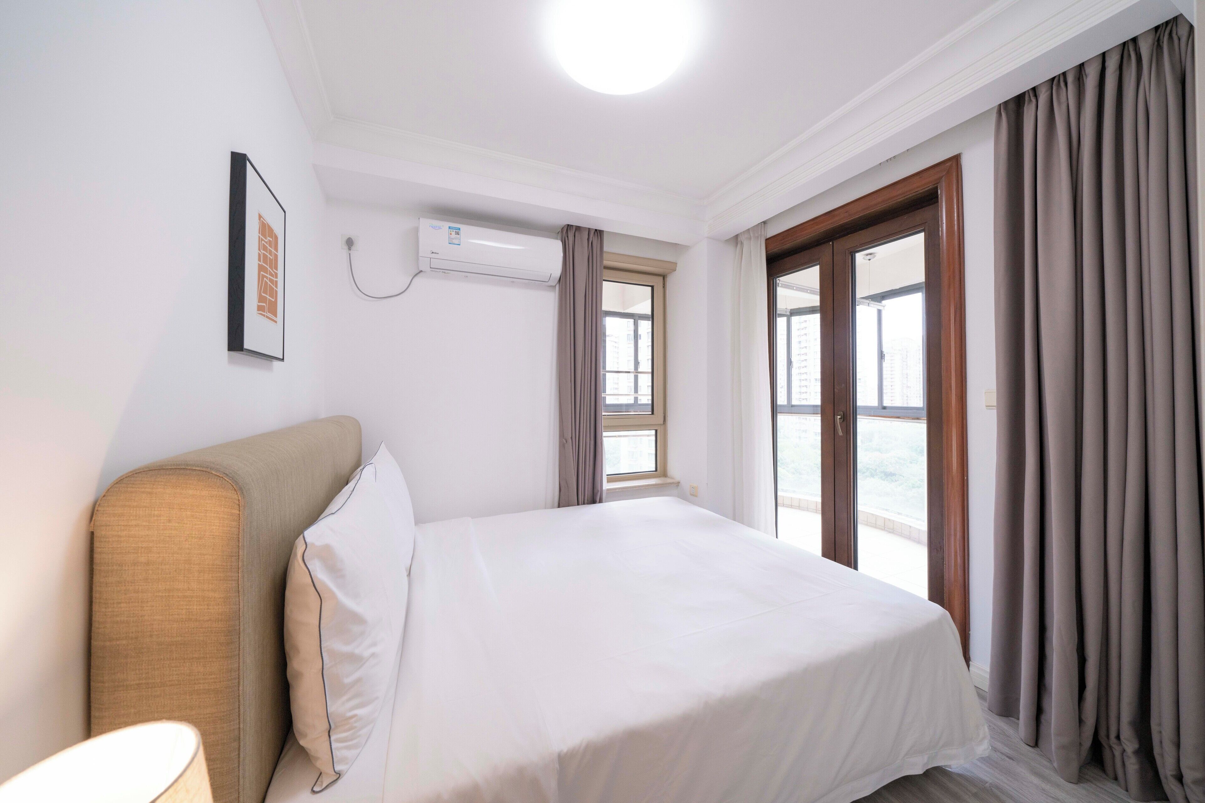 Superior Apartment, 1 Bedroom, Kitchen, City View | Free WiFi