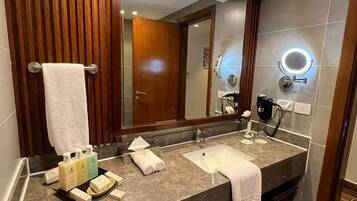 Minibar, in-room safe, individually decorated, blackout curtains