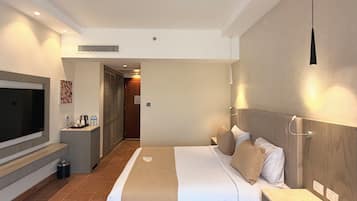 Minibar, in-room safe, individually decorated, blackout drapes