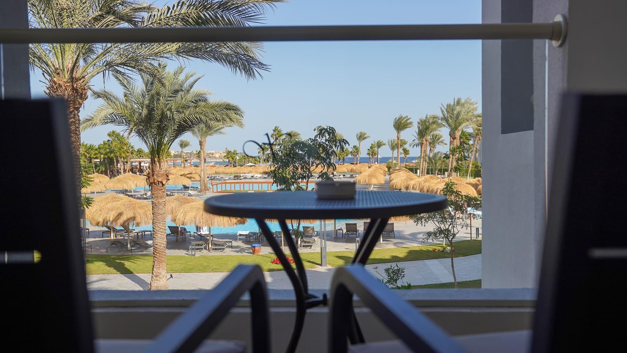 Standard Room Sea View | Utendørsservering