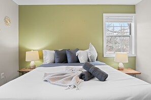 5 عدّة غرف نوم ومكتب ومكواة/لوح كي وواي فاي مجانًا