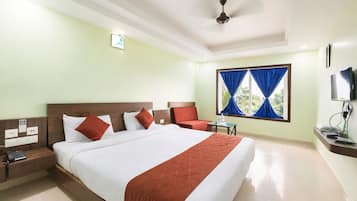 Ropa de cama hipoalergénica, escritorio, wifi gratis