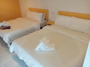 Quarto triplo luxo | Wi-Fi de cortesia