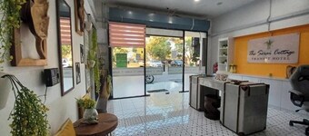 The Serai Cottage Transit Hotel