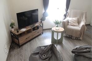 TV