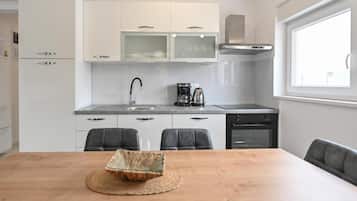 Deluxe-Villa, Poolblick | Eigene Küche | Großer Kühlschrank, Mikrowelle, Ofen, Herdplatte