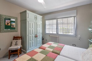 3 Schlafzimmer, Bügeleisen/Bügelbrett, WLAN, Bettwäsche