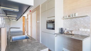 House | Private kitchen