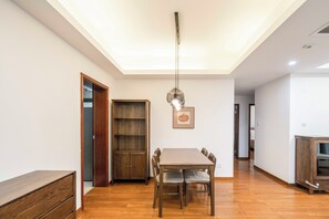 Superior Apartment, 3 Bedrooms, Kitchen, City View | Living room | Smart TV - Tyms Cozy 2BR APT Renheng Riverside (Shanghai)