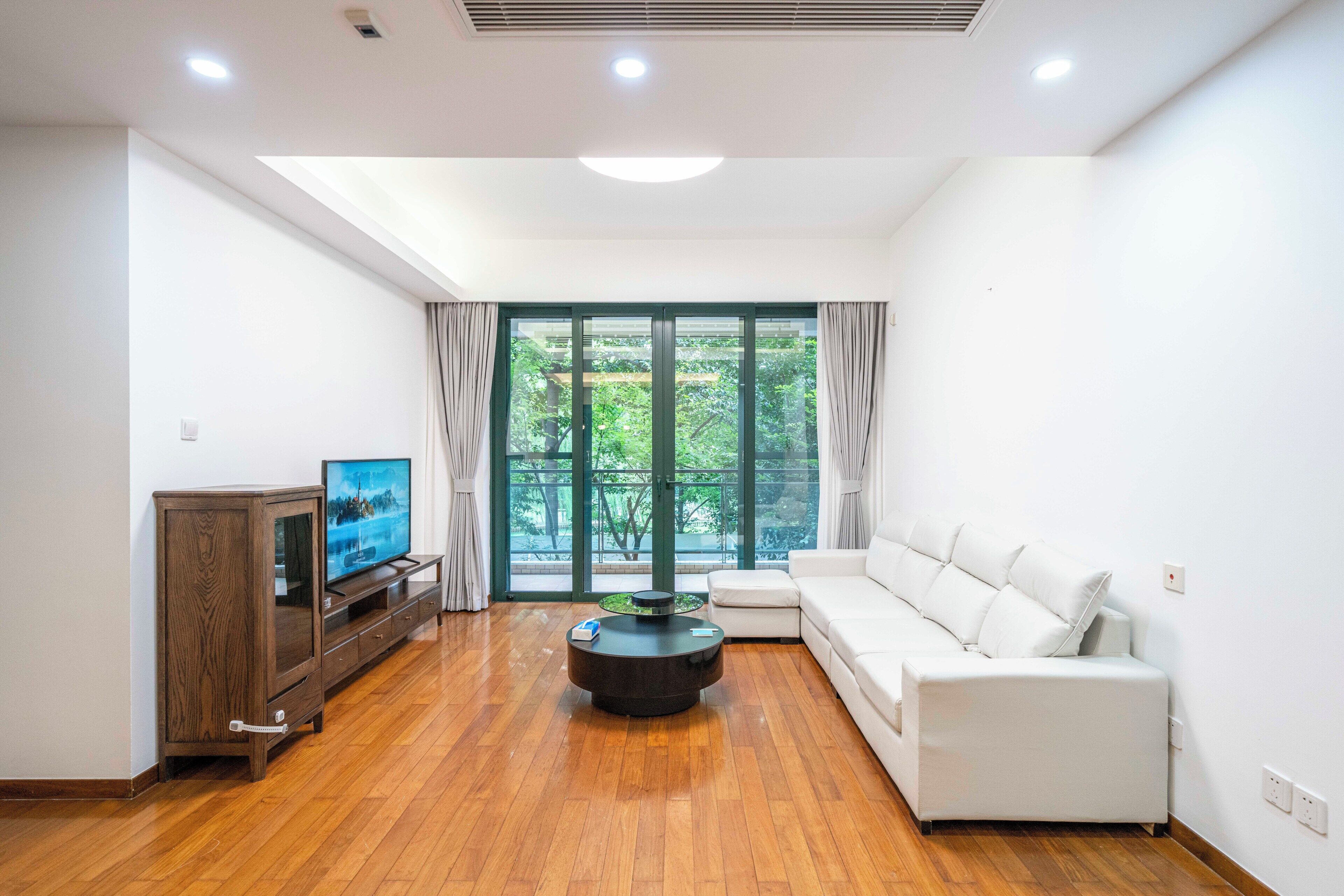 高級公寓, 3 間臥室, 廚房, 城市景 | 客廳 | 智能電視