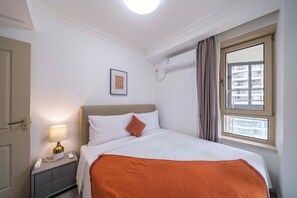 Superior Apartment, 1 Bedroom, Kitchen, City View | Free WiFi - Tyms Modern 1BR APT  Garden (Shanghai)