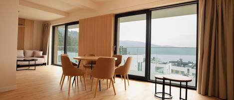 Premium Apartment, 2 Bedrooms, Lake View | Soundproofing, iron/ironing board, free WiFi