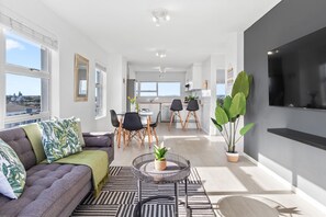 Apartment (2 Bedrooms) | Interior - Ocean View B503 (Cape Town)