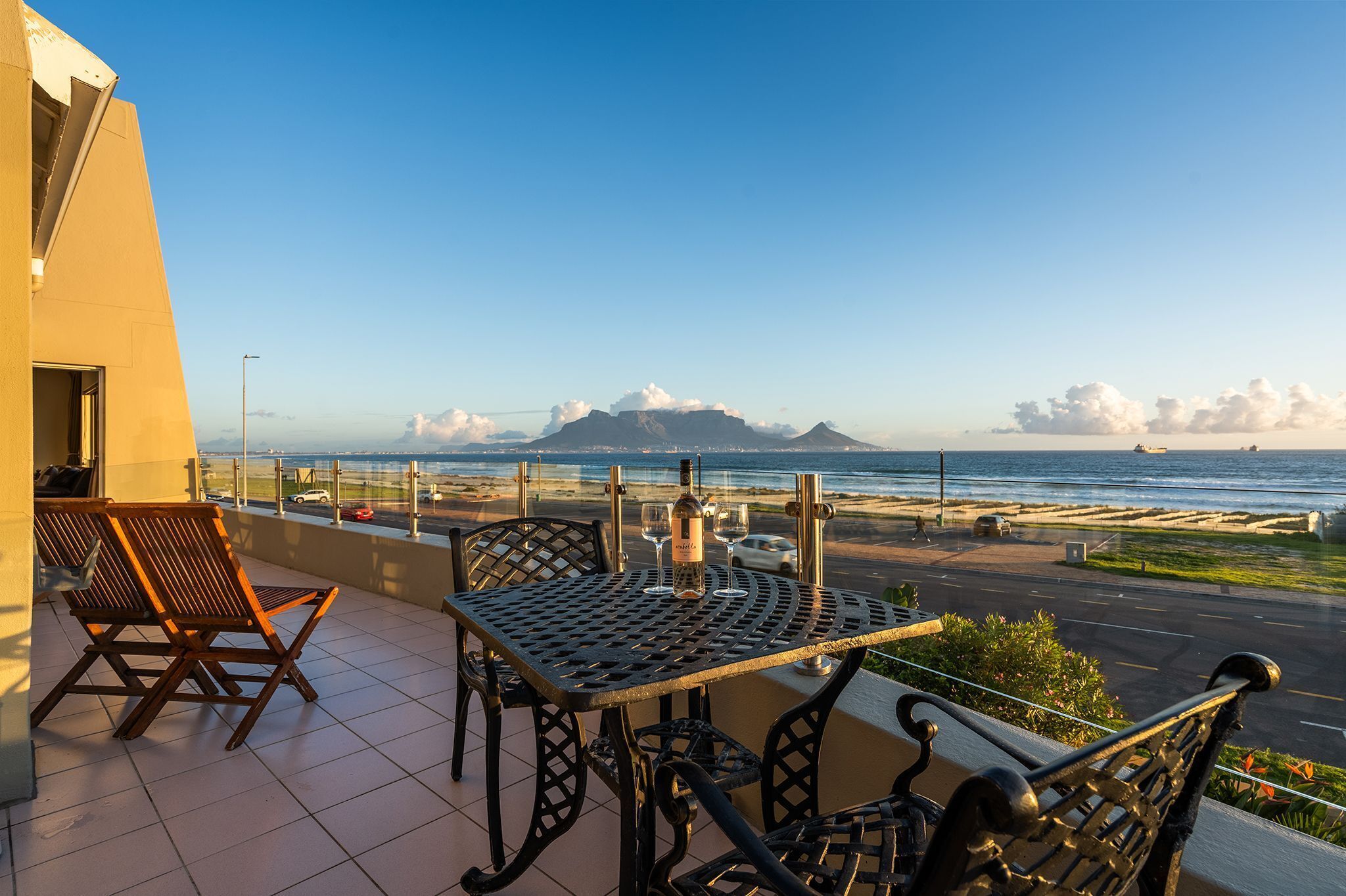 Apartment (3 Bedrooms) | Front of property