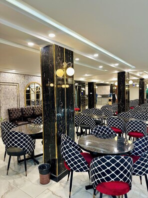 Coffee service - Walnut Hotel Islamabad (Islamabad)