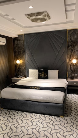 Comfort Single Room | Desk, laptop workspace, iron/ironing board, free WiFi