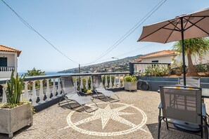 Terrace/patio - House of Roses - By Wehost (Santa Cruz)