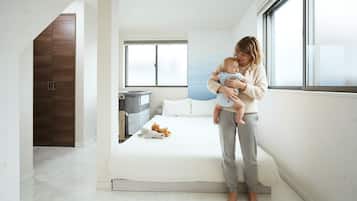 3 bedrooms, desk, iron/ironing board, travel cot