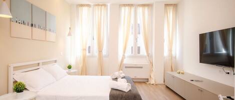 1 bedroom, iron/ironing board, free WiFi, bed sheets