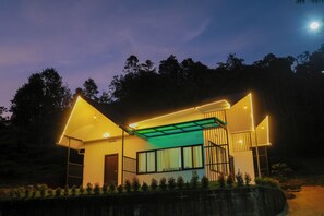 패밀리룸, 발코니 | 외관