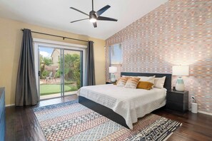 Desk, iron/ironing board, travel cot, WiFi - Desert Getaway | Private Pool & Putting Green (Cave Creek)