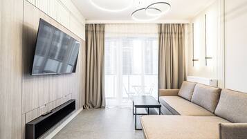 Classic Studio, Balcony | Hypo-allergenic bedding, iron/ironing board, free WiFi