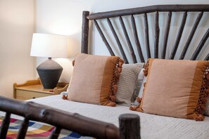 3 chambres, fer et planche à repasser, lit parapluie, Wi-Fi gratuit
