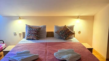 Free WiFi, bed sheets