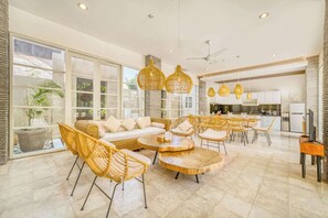 Télévision, espaces bureaux