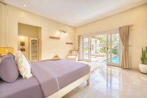 6 bedrooms, desk, iron/ironing board, WiFi - Villa Milano - 6BDR, prime location, pool & garden (Kecamatan Kuta Utara)