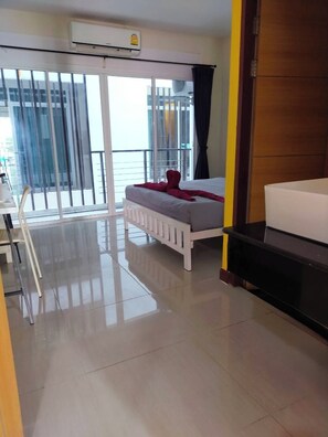 Interior detail - The HideAway Patong Beach (Patong)