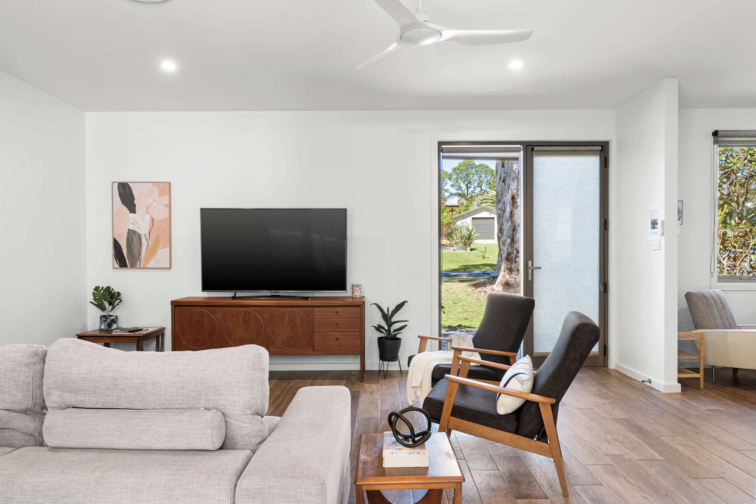 تلفزيون، مشغل دي في دي