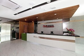 Reception - B&L Hotel (Bidor)
