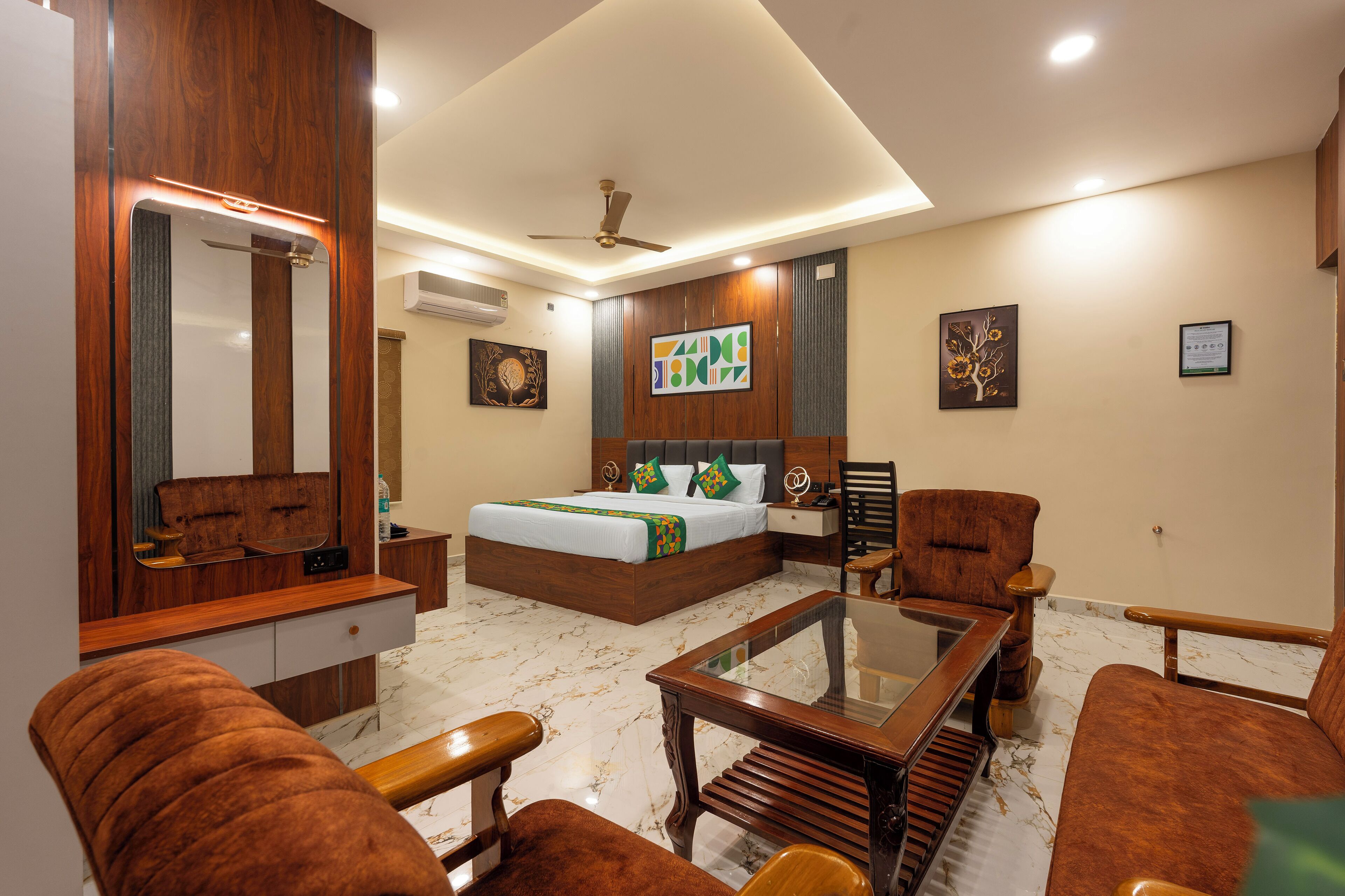 Premium Double Room | Iron/ironing board