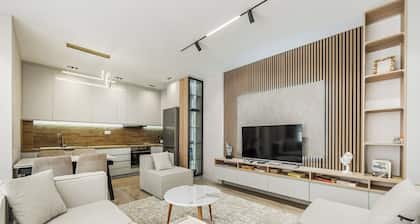 Sunny Beach Luxurious Apartment by PikHost