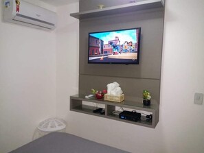 1 habitación, tabla de planchar con plancha, wifi y ropa de cama 