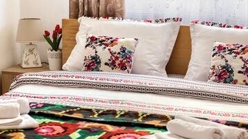 Ferienhaus, 2 Schlafzimmer, Bergblick | Bügeleisen/Bügelbrett, kostenloses WLAN