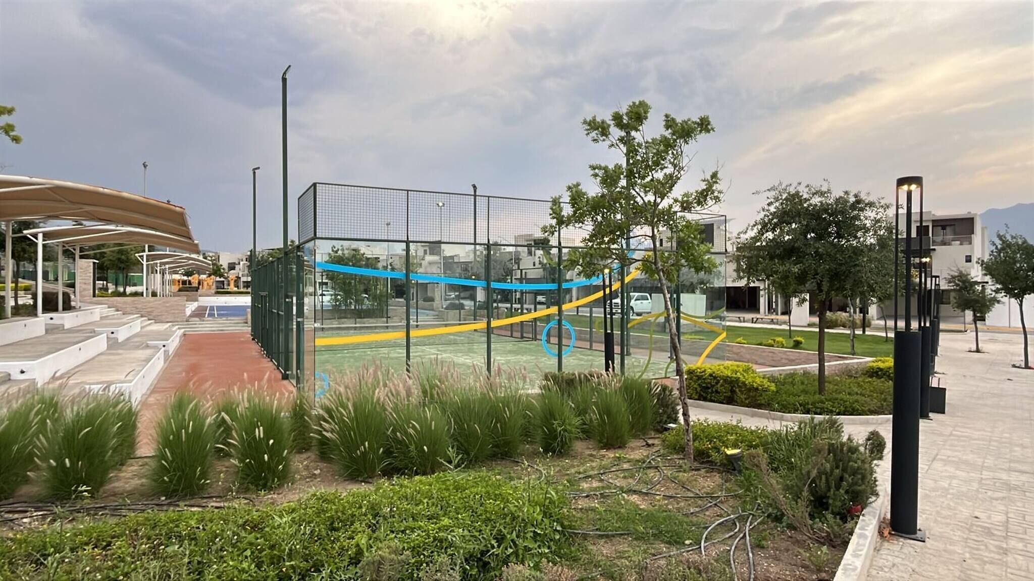 Hus - 3 soveværelser - handicapvenligt - balkon | Overnatningsstedets område