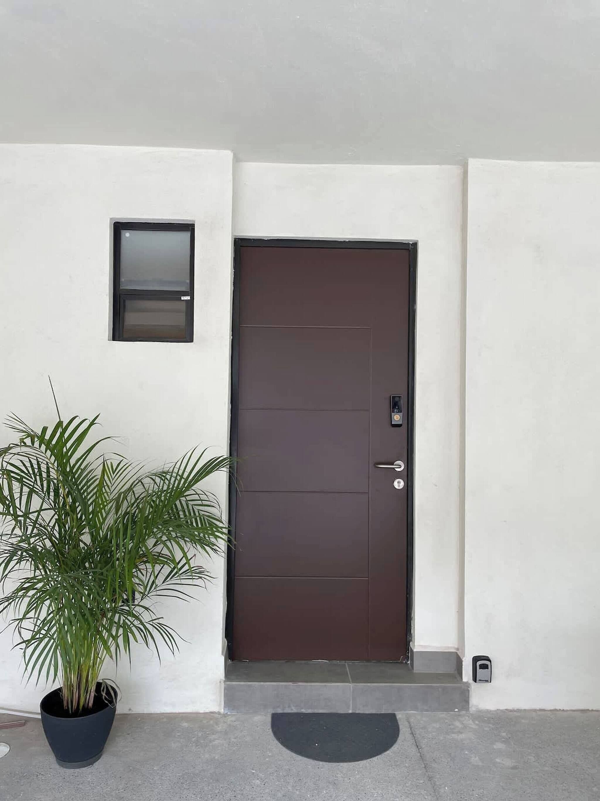 Casa, 3 habitaciones, con acceso para personas discapacitadas, balcón | Detalle exterior