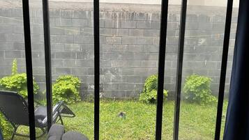 House, 3 Bedrooms, Accessible, Balcony | Interior