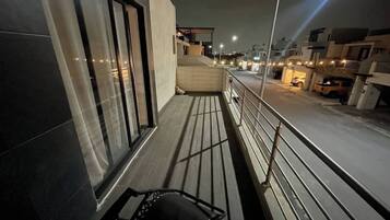 House, 3 Bedrooms, Accessible, Balcony | Balcony