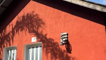 Chambre Classique, vue jardin | Rideaux occultants, Internet gratuit par cĂąble