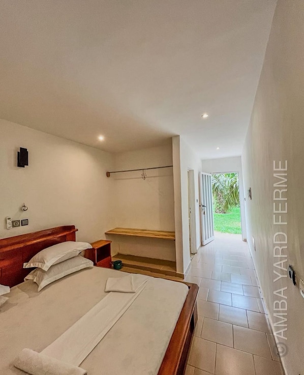 Classic Room, Garden View | Langsir/tirai gelap terus