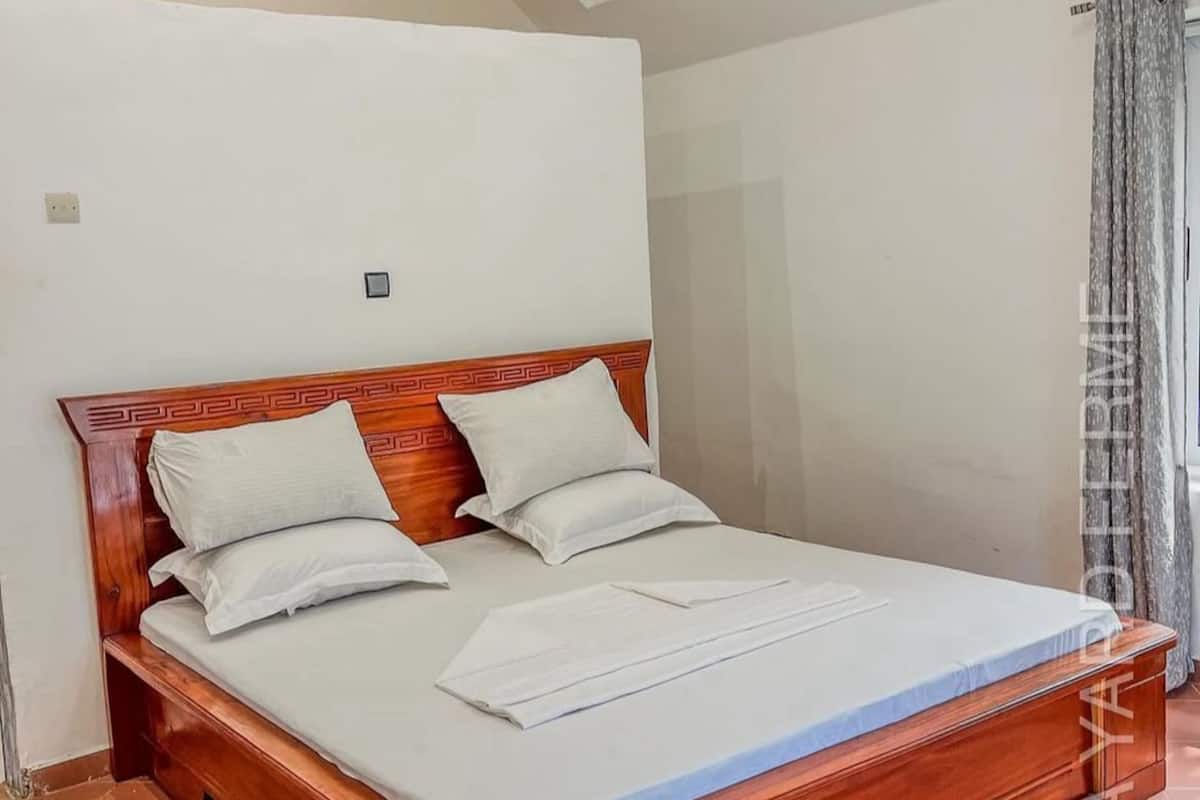 Comfort Room, Garden View | Langsir/tirai gelap terus