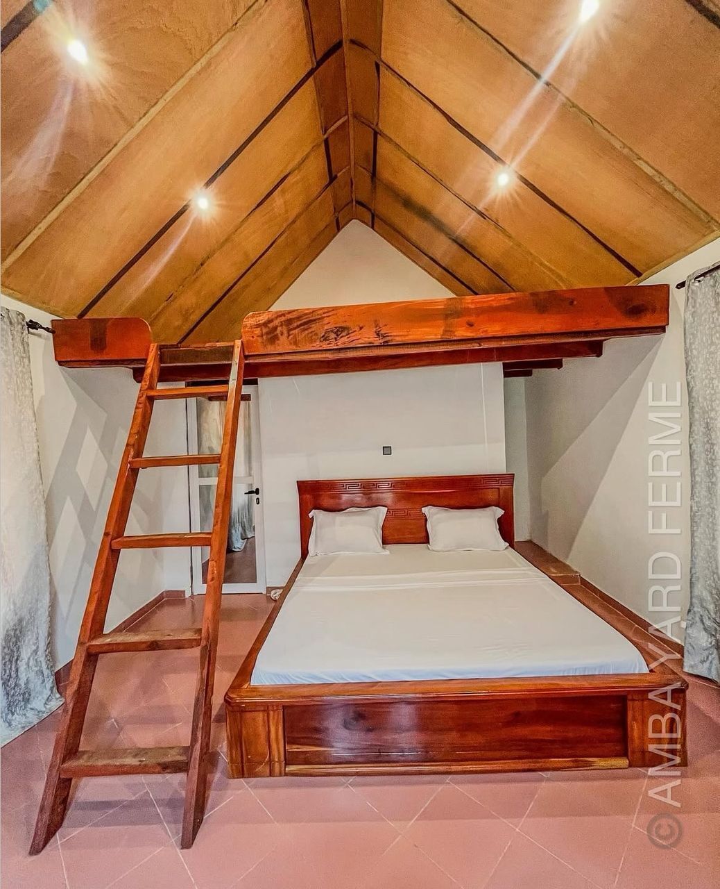 Family Room, Garden View | Blackout drapes, free wired internet