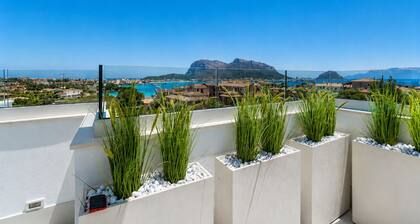 AZULIS Aramis · 3BR Luxury Villa with Private Pool, Rooftop Terrace & Lift