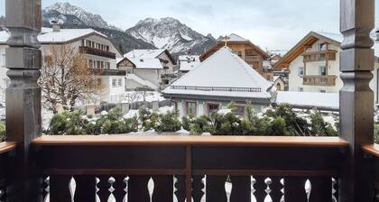 Apartment 'Mupan Fiordaliso Alpino' with Mountain View, Balcony and Wi-Fi