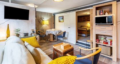 Ferienhaus '2' mit privater Terrasse und WLAN